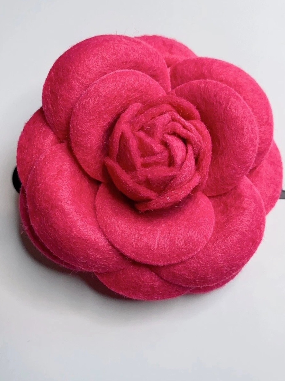 Fashion Camellia Flower Brooch Pin New
Handmade Pink